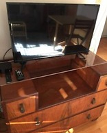 Albany Hill Apartment