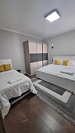 Elegant Comfy 3 Bedroom Apartment