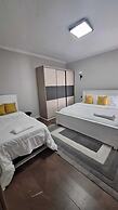 Elegant Comfy 3 Bedroom Apartment