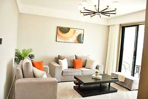 Elegant Comfy 3 Bedroom Apartment