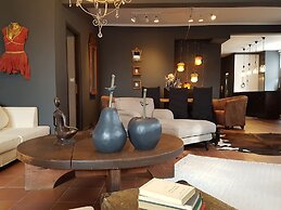 Admetus Psyrri Loft  by K&K