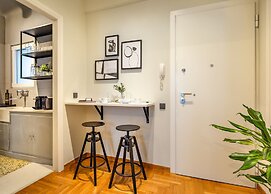 UPSTREET Superb 1BD Apt-Heart of Kolonaki