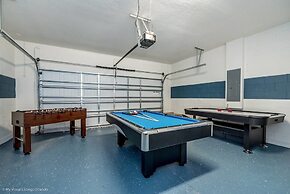 Stylish and Stunning 5BD Pool Home in Solterra - #5st452