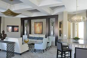 Stylish and Stunning 5BD Pool Home in Solterra - #5st452