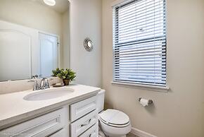 Stylish and Stunning 5BD Pool Home in Solterra - #5st452