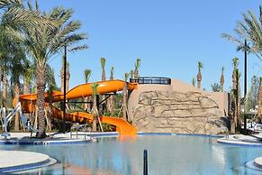 Stylish and Stunning 5BD Pool Home in Solterra - #5st452