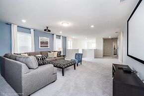 Stylish and Stunning 5BD Pool Home in Solterra - #5st452