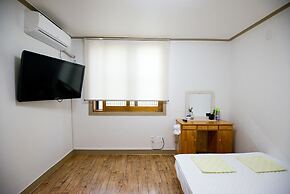 Jeju Masil Guesthouse-Hostel