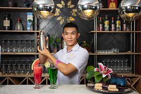 Liberty Hall Tam Coc Hotel & Villa