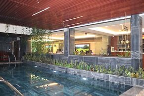 Liberty Hall Tam Coc Hotel & Villa