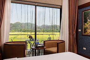 Liberty Hall Tam Coc Hotel & Villa