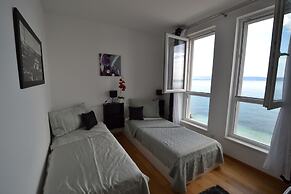 Superior Four Star Apartment