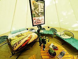 POV Lake Resort & Glamping Campground