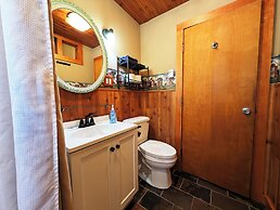 POV Lake Resort & Glamping Campground