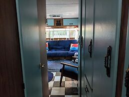 POV Lake Resort & Glamping Campground
