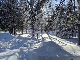 POV Lake Resort & Glamping Campground