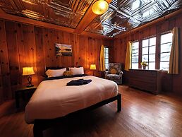 POV Lake Resort & Glamping Campground