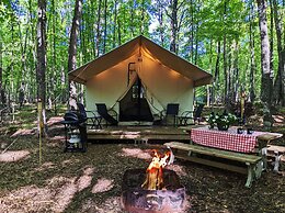 POV Lake Resort & Glamping Campground