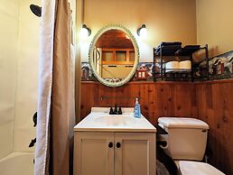 POV Lake Resort & Glamping Campground