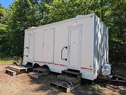 POV Lake Resort & Glamping Campground