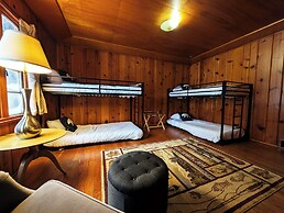 POV Lake Resort & Glamping Campground