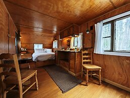 POV Lake Resort & Glamping Campground