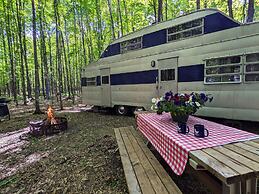 POV Lake Resort & Glamping Campground