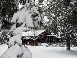 POV Lake Resort & Glamping Campground