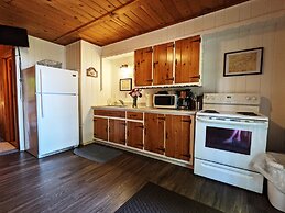 POV Lake Resort & Glamping Campground