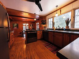 POV Lake Resort & Glamping Campground
