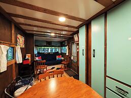 POV Lake Resort & Glamping Campground
