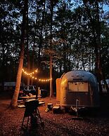 POV Lake Resort & Glamping Campground
