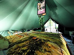 POV Lake Resort & Glamping Campground