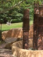 Old Taos Guesthouse B&B