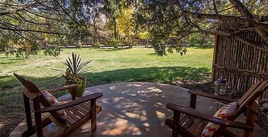 Old Taos Guesthouse B&B