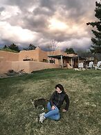 Old Taos Guesthouse B&B