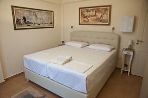 Chalkida Apartments