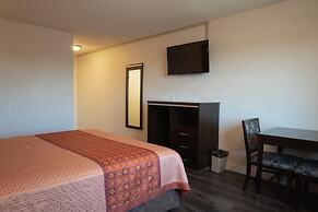 Maywood Inn
