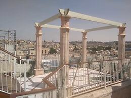 Western Wall Luxury House