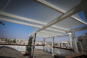 Western Wall Luxury House