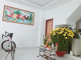 Sen Vang Apartment & Hotel