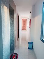 Sen Vang Apartment & Hotel