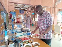 Wun Tawp Garden Hotel