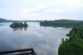 Sanu Lagoon Resort & Spa