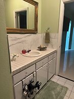 Kozy Bahamas Getaway