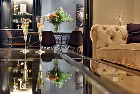 Altius Kolonaki Lodge by K&K