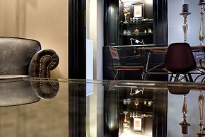 Altius Kolonaki Lodge by K&K