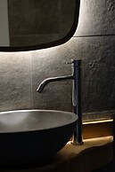 Alafropetra Luxury Suites