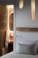 Alafropetra Luxury Suites