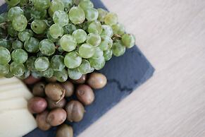 Alafropetra Luxury Suites